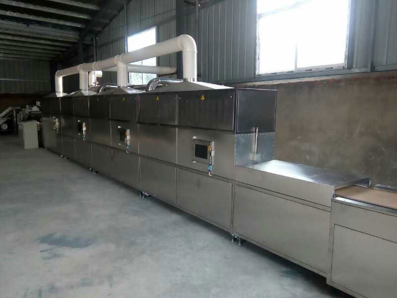 微波烘干設(shè)備除塵注意事項(xiàng)，從預(yù)防到深度清潔全流程